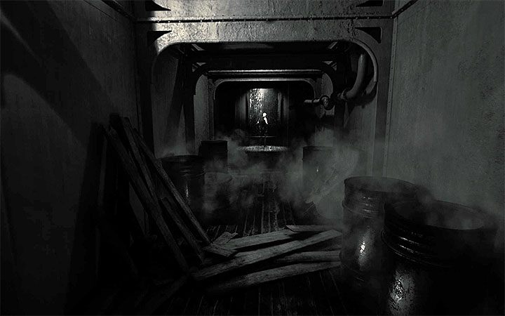 Around the corner you will notice a figure - The final part of exploration and escape | Layers of Fear 2 walkthrough - Act 1 - The Unmooring - Layers of Fear 2 Guide