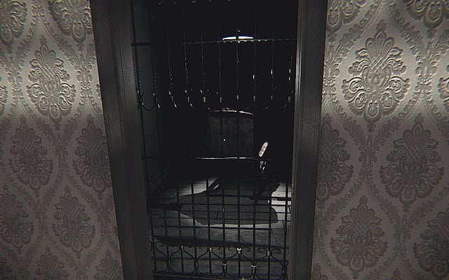 After stopping, look up until a ghost will come - Episode 5: Touch - Walkthrough - Layers of Fear - Game Guide and Walkthrough