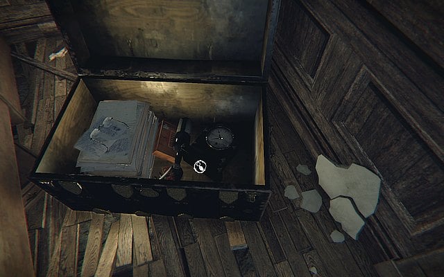 Walk towards the chest and open it - Episode 5: Touch - Walkthrough - Layers of Fear - Game Guide and Walkthrough