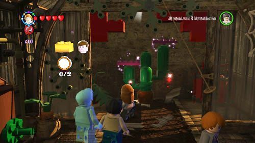 Find a pink platform behind the red wall - Harry Potter Years 5-7: Tokens - Hogwarts, part 6 - Tokens - LEGO Harry Potter Years 5-7 Guide