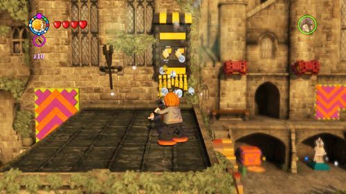 Place the missing bricks into the colored wall - Harry Potter Years 5-7: Students in Peril, part 2 - Other collectibles - LEGO Harry Potter Years 5-7 Guide