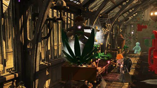 This student is trapped by a plant - Harry Potter Years 5-7: Students in Peril, part 2 - Other collectibles - LEGO Harry Potter Years 5-7 Guide