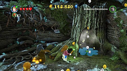 Destroy the current vegetation and build a fan from petals - Harry Potter Years 5-7: Hagrids Secret - Year 5 - LEGO Harry Potter Years 5-7 Guide