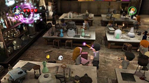 In the front on the left you will find some bricks which can be used to build a cabinet - Harry Potter Years 5-7: Lesson 3 Draught of Living Death - Year 6 - LEGO Harry Potter Years 5-7 Guide