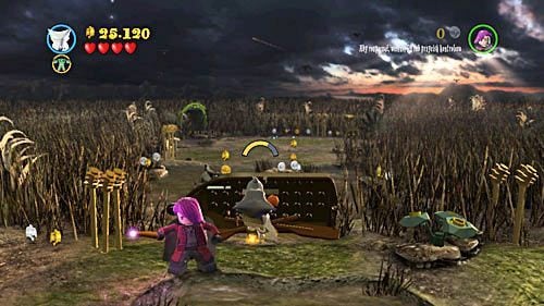 Shapeshift into a werewolf and pull the orange door handle - Harry Potter Years 5-7: A Not So Merry Christmas - Year 6 - LEGO Harry Potter Years 5-7 Guide