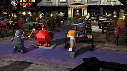 After you have built the robot, you have to activate it and turn on the mechanism a few times - Harry Potter Years 5-7: Magic is Might - Year 7 - LEGO Harry Potter Years 5-7 Guide