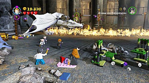 Switch to Hermione and use her magical bag - Harry Potter Years 5-7: The Thiefs Downfall - Year 7 - LEGO Harry Potter Years 5-7 Guide