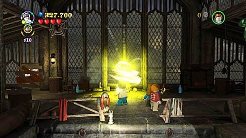 Jump into the water and build a fan - you can now join Snape - Harry Potter Years 5-7: Snapes Tears - Year 7 - LEGO Harry Potter Years 5-7 Guide