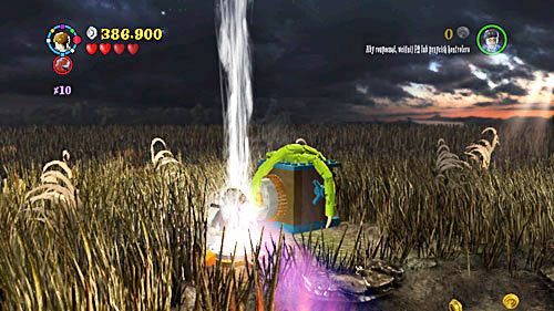 Just before reaching Harry, stop and look for a digging spot - Harry Potter Years 5-7: A Not So Merry Christmas - secrets, collectibles - Year 6 - LEGO Harry Potter Years 5-7 Guide