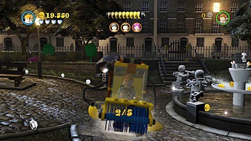 The fourth and last part is obtained after cleaning all the garbage in the park - Harry Potter Years 5-7: Dark Times - secrets, collectibles - Year 5 - LEGO Harry Potter Years 5-7 Guide