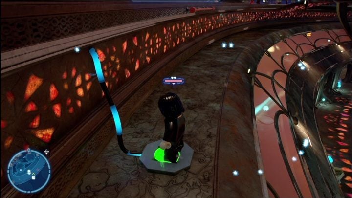 This Kyber brick is on top of one of the tall buildings in the city - LEGO Skywalker Saga: Lake Paonga - list of all puzzles - LEGO Skywalker Saga: Naboo - LEGO Skywalker Saga Guide