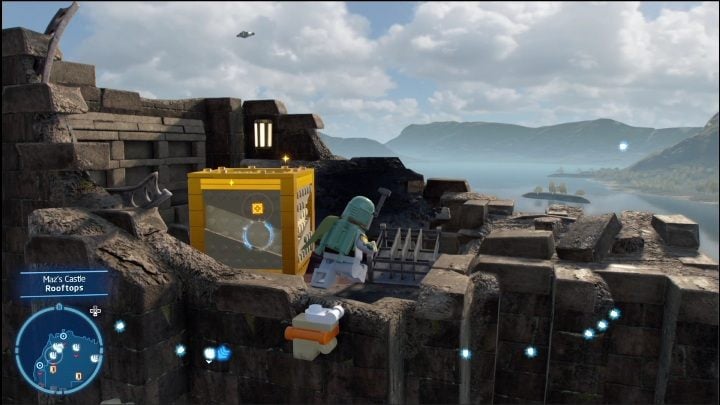 This brick is locked at the top of the tower, inside a golden chest - LEGO Skywalker Saga: Mazs Castle - list of all puzzles - LEGO Skywalker Saga: Takodona - LEGO Skywalker Saga Guide