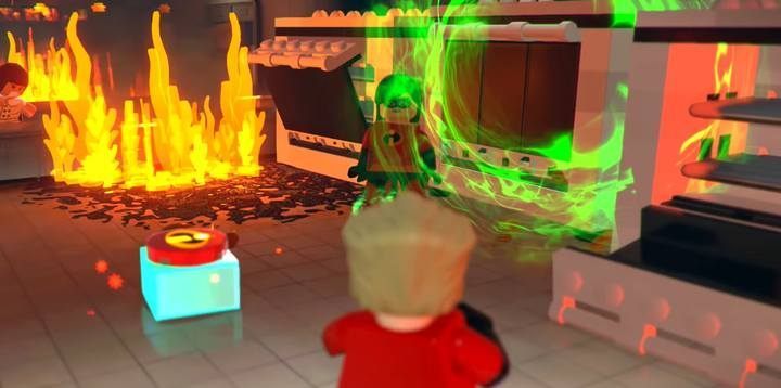 The first super brick. - Screenslaver Showdown - Level 6 in LEGO The Incredibles Walkthrough - Walkthrough - LEGO The Incredibles Game Guide