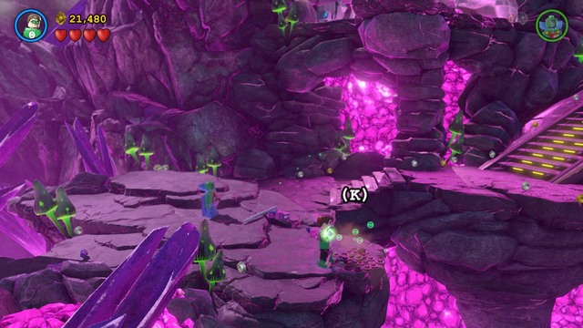 You will obtain the fifth Minikit by digging in a few piles of dirt in the ground - Minikits - Power of Love - secrets - LEGO Batman 3: Beyond Gotham - Game Guide and Walkthrough