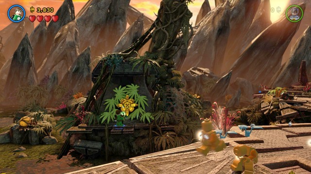 When going across the bridge, you will notice a golden flower on the left - Minikits - Need for Greed - secrets - LEGO Batman 3: Beyond Gotham - Game Guide and Walkthrough