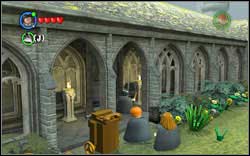 Angelina Johnson: There are ten torches on the courtyard - LEGO Harry Potter Years 1-4: Hogwarts Bonuses - Walkthrough - Secrets and Collectibles - LEGO Harry Potter Years 1-4 Guide & Walkthrough