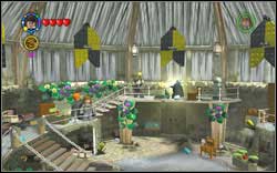 Drummer: Upstairs you will find a chest, from which a Boggart will jump out - get rid of it with (RK) - LEGO Harry Potter Years 1-4: Hogwarts Bonuses - Walkthrough - Secrets and Collectibles - LEGO Harry Potter Years 1-4 Guide & Walkthrough