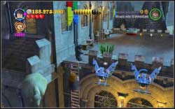 Hufflepuff (yellow): You can find six silver chimeras on the terrace - they can be destroyed with (RD) - LEGO Harry Potter Years 1-4: Year 3 Bonuses - Walkthrough - Secrets and Collectibles - LEGO Harry Potter Years 1-4 Guide & Walkthrough