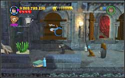 In the corridor with Flintch, on the left you will find a window padlocked - destroy it with (RD) - LEGO Harry Potter Years 1-4: Year 3 Bonuses - Walkthrough - Secrets and Collectibles - LEGO Harry Potter Years 1-4 Guide & Walkthrough