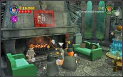 Use (WL) on the broom by the chimney to clean it - assemble the painting (WL) and clean it - LEGO Harry Potter Years 1-4: Year 2 Bonuses - Walkthrough - Secrets and Collectibles - LEGO Harry Potter Years 1-4 Guide & Walkthrough