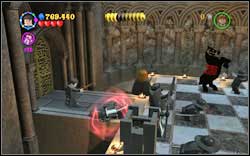 Professor Quirrell (Voldemort): On the chessboard, right by the entrance, you will find a destroyed Queen - use (DM) on it - LEGO Harry Potter Years 1-4: Year 1 Bonuses - Walkthrough - Secrets and Collectibles - LEGO Harry Potter Years 1-4 Guide & Walkthrough