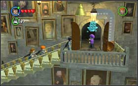 You begin at the Grand Staircase - LEGO Harry Potter Years 1-4: Year 1 Part 2 - Walkthrough - Walkthrough - LEGO Harry Potter Years 1-4 Guide & Walkthrough