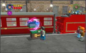 Go to the end and it one of the plants you will find a megaphone - use magic on the plant and then on the megaphone to attach it - LEGO Harry Potter Years 1-4: Year 3 Part 1 - Walkthrough - Walkthrough - LEGO Harry Potter Years 1-4 Guide & Walkthrough