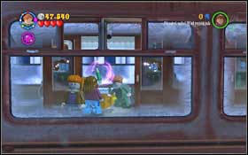 Push the cart - you will unlock the entrance to the next compartment and cover the window - LEGO Harry Potter Years 1-4: Year 3 Part 1 - Walkthrough - Walkthrough - LEGO Harry Potter Years 1-4 Guide & Walkthrough