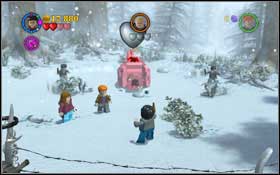 A snow-ball fight with Draco will start - LEGO Harry Potter Years 1-4: Year 3 Part 1 - Walkthrough - Walkthrough - LEGO Harry Potter Years 1-4 Guide & Walkthrough