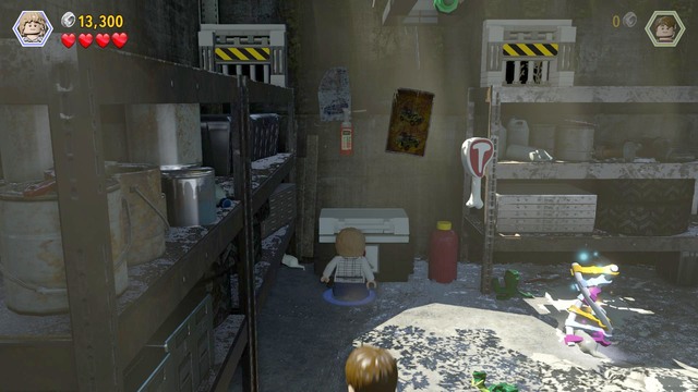 Next to the dinosaur, there is a freezer - Out of Bounds | Jurassic World - walkthrough - Jurassic World - walkthrough - LEGO Jurassic World Game Guide & Walkthrough