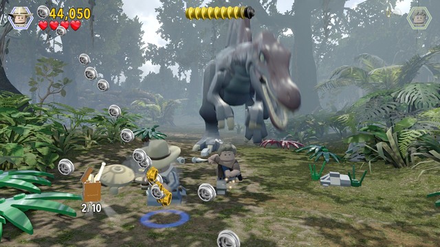 During the chase, try to avoid the charges of the spinosaurus - Landing Strip | Jurassic Park III - walkthrough - Jurassic Park III - walkthrough - LEGO Jurassic World Game Guide & Walkthrough