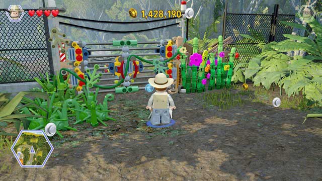 Approach the gate that you can see in the screenshot, as Grant, and cut through the plants in the way - Breeding facility | Jurassic Park III - walkthrough - Jurassic Park III - walkthrough - LEGO Jurassic World Game Guide & Walkthrough