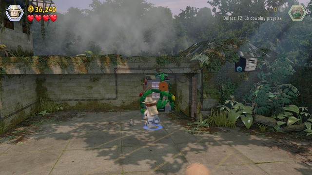 As Eric, approach the dinosaur feces and examine it - Eric Kirby | Jurassic Park III - walkthrough - Jurassic Park III - walkthrough - LEGO Jurassic World Game Guide & Walkthrough