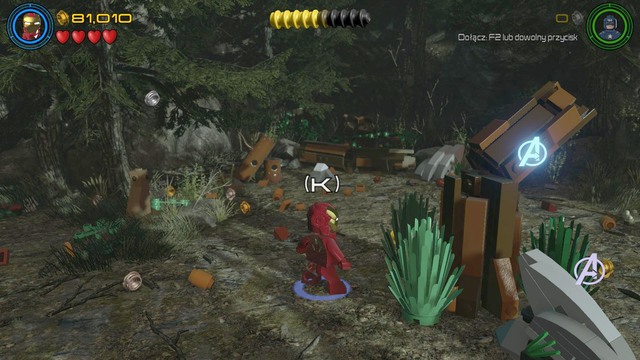 Use Iron Man after landing in order to destroy the silver objects that block the passage - Shakespeare in the Park - Walkthrough - LEGO Marvels Avengers - Game Guide and Walkthrough