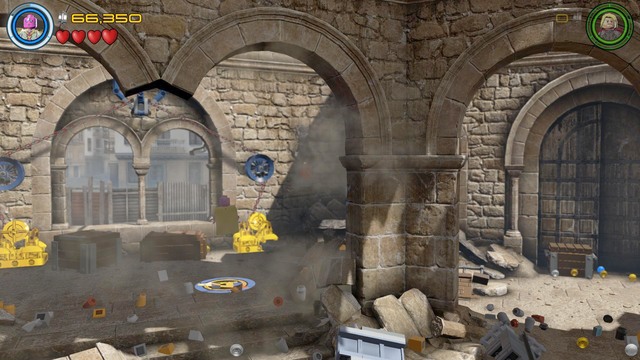 During the second phase of the battle a rubble will fell on the ground, you can destroy it as Thor - Ultron Undone - Walkthrough - LEGO Marvels Avengers - Game Guide and Walkthrough