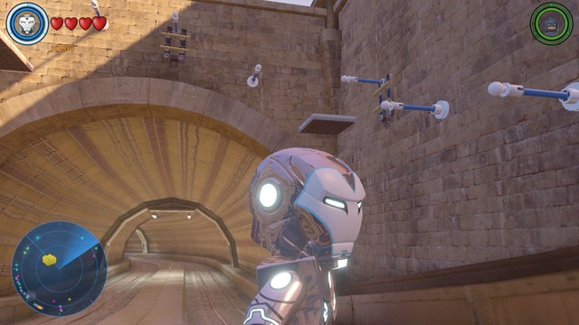 You will find a tunnel for trains in the central part - Golden bricks - Southern Manhattan - secrets - LEGO Marvels Avengers - Game Guide and Walkthrough