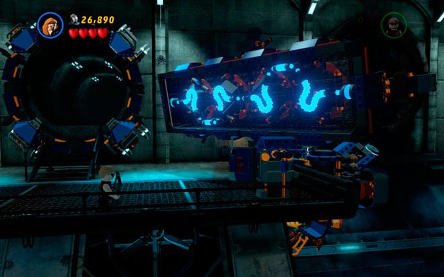 Approach to the boxes located on the right and break them, building a control panel from the debris - Red Head Detention | Walkthrough - Walkthrough - LEGO Marvel Super Heroes Game Guide & Walkthrough