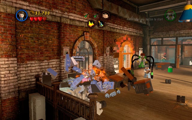 Now turn left and find a silver commode - Tabloid Tidy Up | Maps - Maps - LEGO Marvel Super Heroes Game Guide & Walkthrough