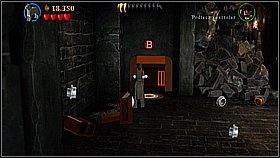 Go to the last cell on the right - Port Royale - walkthrough - The Curse of the Black Pearl - LEGO Pirates of the Caribbean: The Video Game - Game Guide and Walkthrough