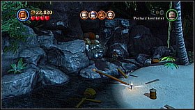 3 - Tortuga - bottles - The Curse of the Black Pearl - LEGO Pirates of the Caribbean: The Video Game - Game Guide and Walkthrough