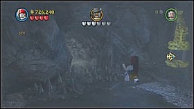 Bottle 6 - In the same cave there is a minigame kit on the right - Isla de Muerta - bottles - The Curse of the Black Pearl - LEGO Pirates of the Caribbean: The Video Game - Game Guide and Walkthrough