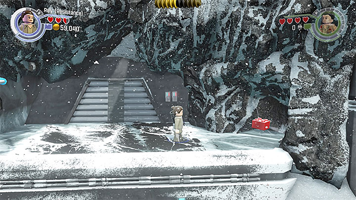 You can obtain this red LEGO brick from the ledge above - Chapter 8 - Starkiller Sabotage | Minikits and red bricks - Minikits and red LEGO bricks - LEGO Star Wars: The Force Awakens Game Guide