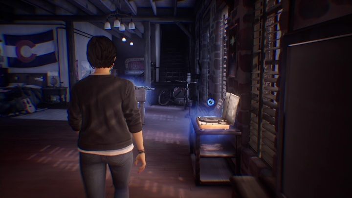 To help Steph, you need to examine several objects in the room - Life is Strange True Colors: Meeting up with Steph - walkthrough - Life is Strange True Colors: Chapter 2 Lanterns - Life is Strange True Colors Guide