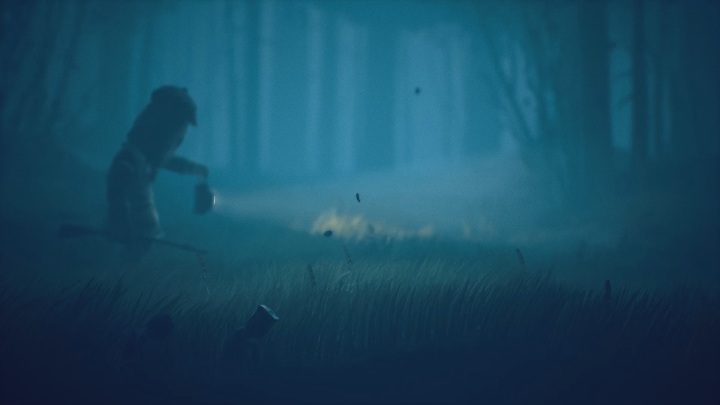 Once you are in the clearing, you need to avoid the flashlight - Little Nightmares 2: Escaping the Hunter - Chapter 1 walkthrough - Chapter 1 - Forest - Little Nightmares 2 Guide