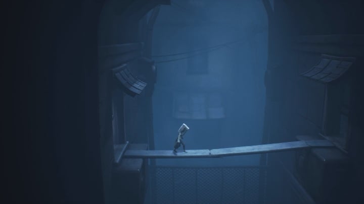 To get to the next room, you simply need to walk safely on the plank laid between the windows - Little Nightmares 2: Escape from School - Chapter 2 Orphanage walkthrough - Chapter 2 - Orphanage - Little Nightmares 2 Guide