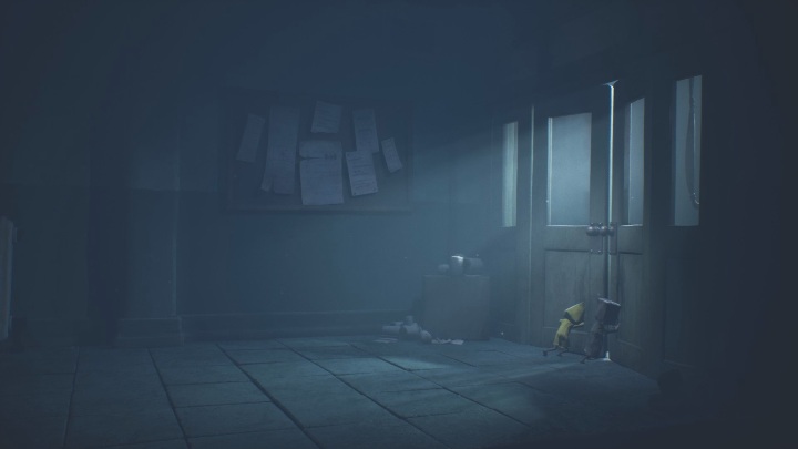 Your task is to reach the door located at the very end of the corridor - Little Nightmares 2: First Floor - Chapter 3 Hospital walkthrough - Chapter 3 - Hospital - Little Nightmares 2 Guide