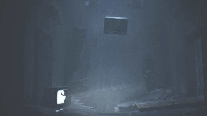 Return to the TV and transport yourself to the roof of the subsequent building - Little Nightmares 2: TVs - Chapter 4 walkthrough - Chapter 4 - Getting to the Tower - Little Nightmares 2 Guide