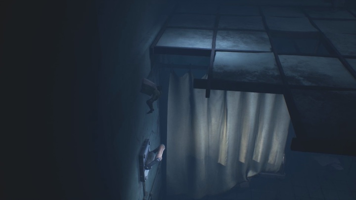 Then climb up (using the ladder) and jump down so that you fall on the lever - Little Nightmares 2: Escape - Chapter 3 Hospital walkthrough - Chapter 3 - Hospital - Little Nightmares 2 Guide