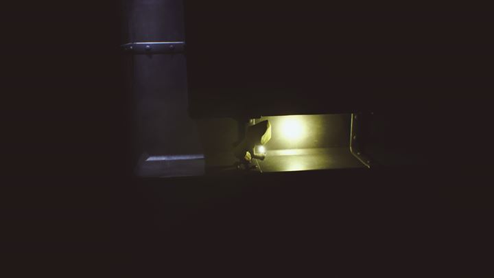 Follow the duct untill you reach the room with hooks. - Little Nightmares: First meeting with the cook - walkthrough - The Kitchen - Little Nightmares Game Guide
