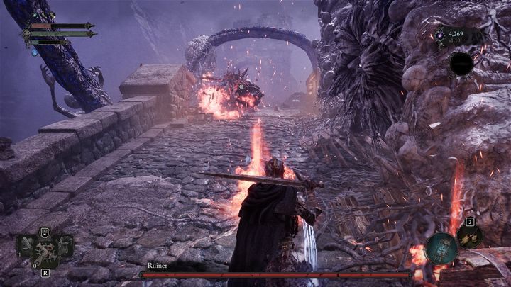 When the boss stomps the ground with his foot, he will create two minefields that will explode after a while - Lords of the Fallen: How to beat boss Ruiner? - Main - Lords of the Fallen Guide